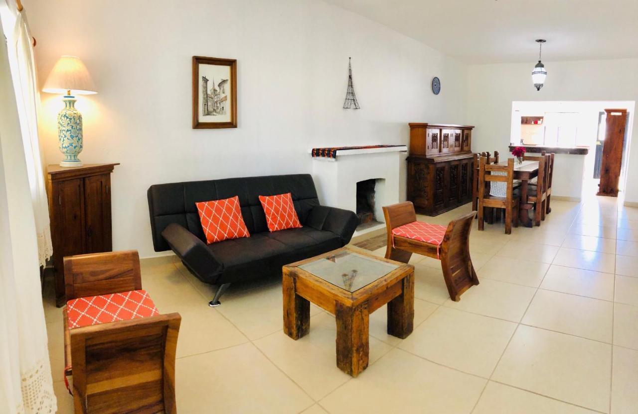 Club Vergel Resort Bernal Extérieur photo