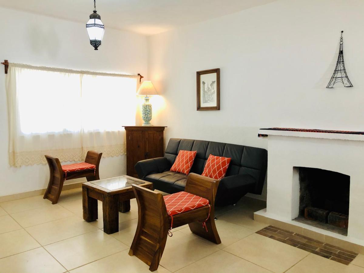 Club Vergel Resort Bernal Extérieur photo